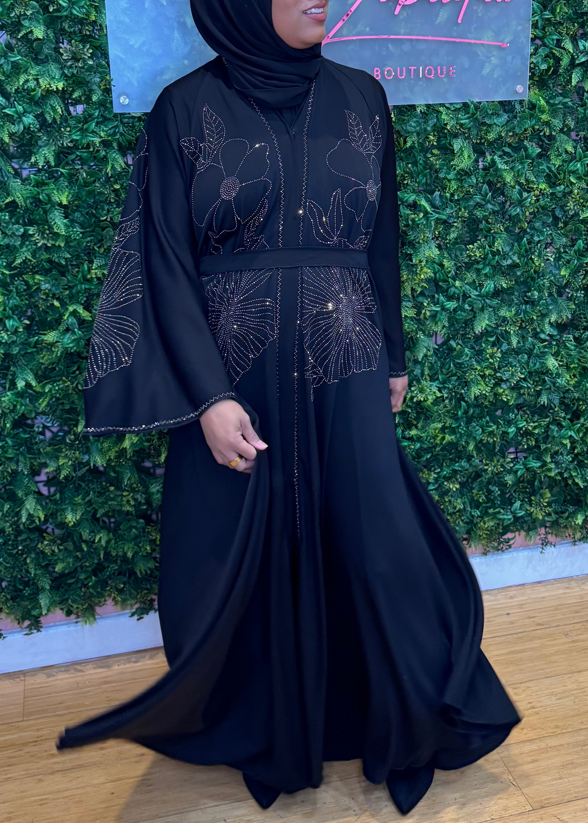 Black Crystal Floral - Umbrella Dubai Abaya